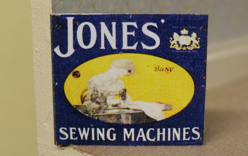 Dolls house metal sign jones - metal,