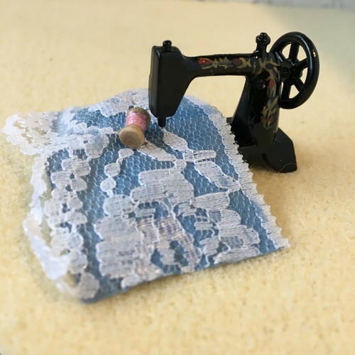 Sewing machine material - &,