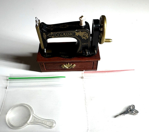 Vintage dolls house - vintage,