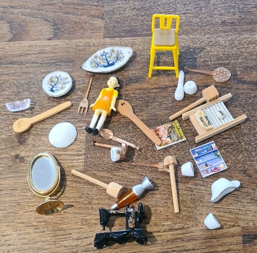 Bundle small dolls house - bundle, of
